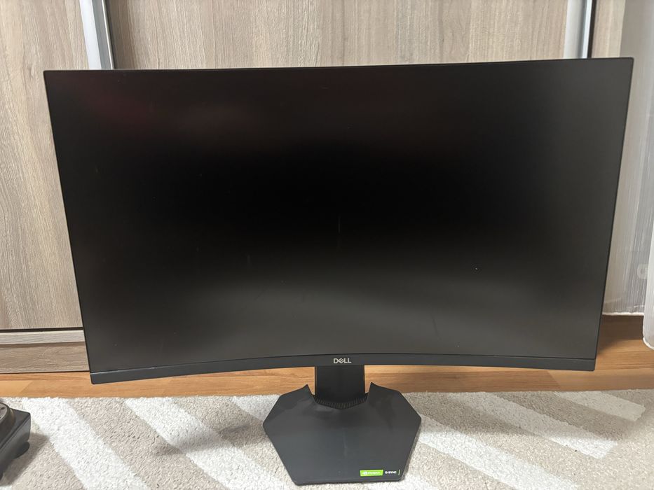 Monitor DELL negru