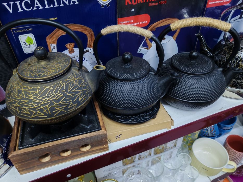 Продаётся чугунная чайник производства под заказ