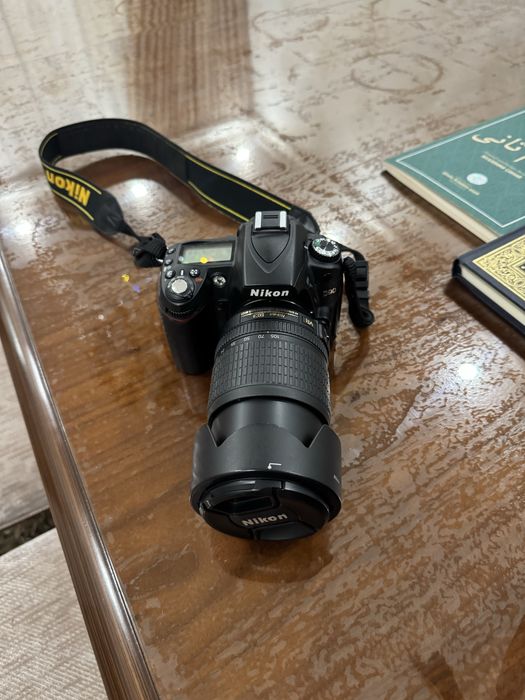 Nikon d90 camera