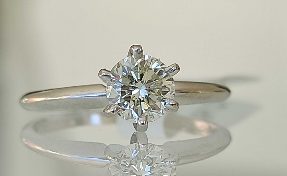 Inel logodna cu diamant 0.70ct aur 14k