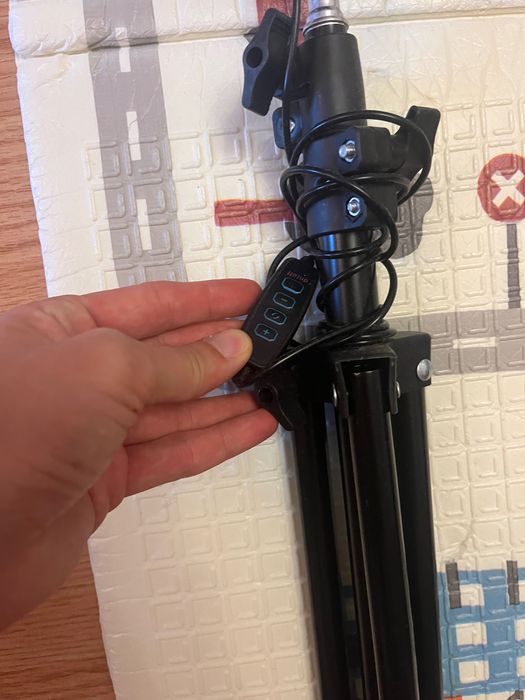 Lampa circulara telefon