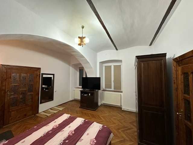 Apartament 3 camere zona centrala