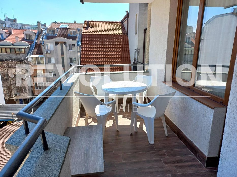 Дава се под наем Тристаен апартамент в Варна, Лятно кино Тракия - 110 кв.м за 1000 € - Снимка #5