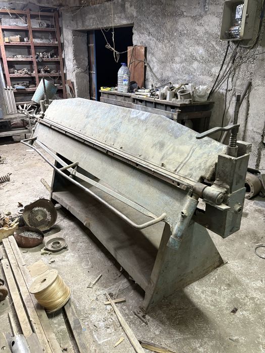 Листогиб по металлу