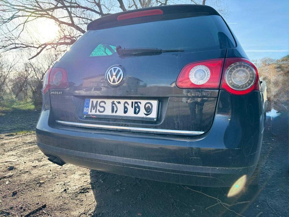 De Vanzare Volkswagen Passat B6 2.0 TDI 140CP BMP scoate fum