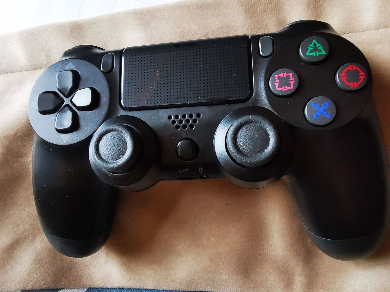 Controller PS4 wireless cu vibratii