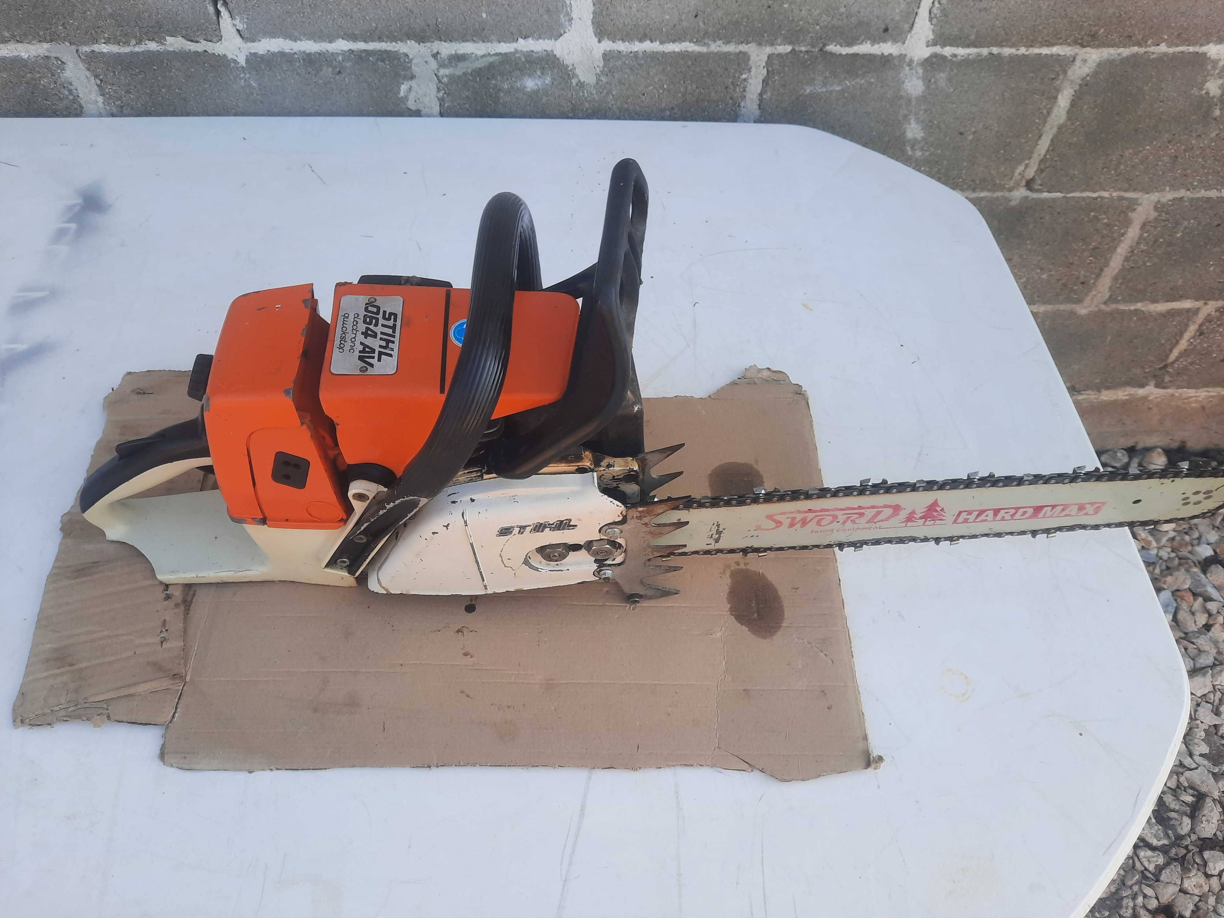 Резачка верижен трион STIHL 064 AV