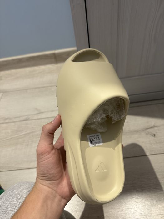 Yeezy slide bone