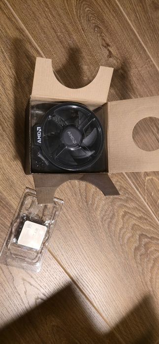 Amd ryzen 5 2400g + stock cooler