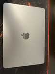 Macbook Air M3 13 inch