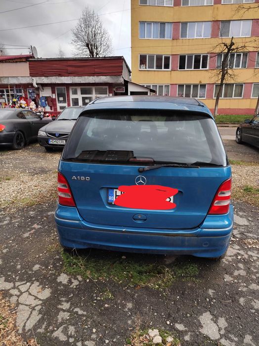 Vând Mercedes A 160, an 2002, cutie semiautomata.
