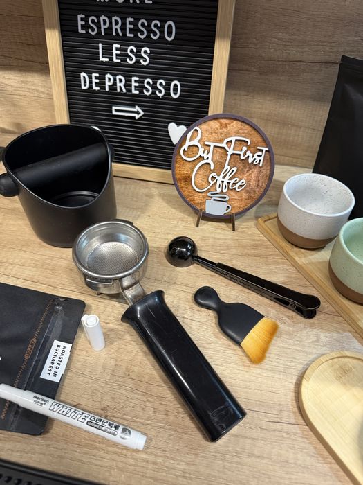 Accesorii espressor cafea specialitate tamper cana ceramica cutie zat