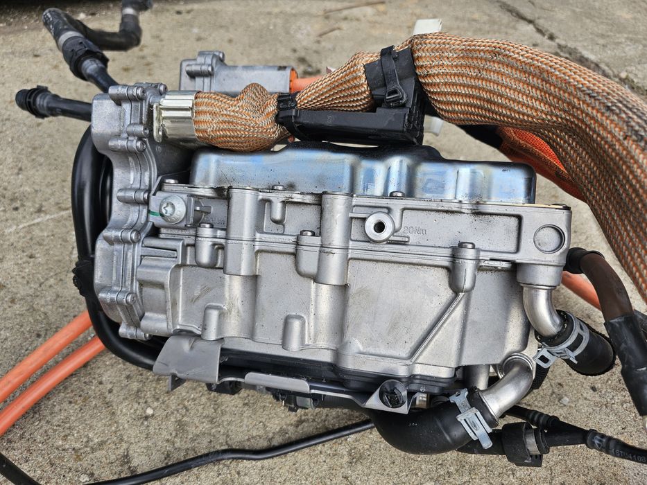 Invertor generator incarcator mercedes A class w177 hybrid