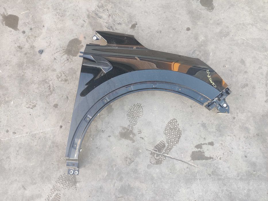 Aripa dreapta Renault Captur 2 (2019-2023) 631009C55R 
Cod: 631009C55R