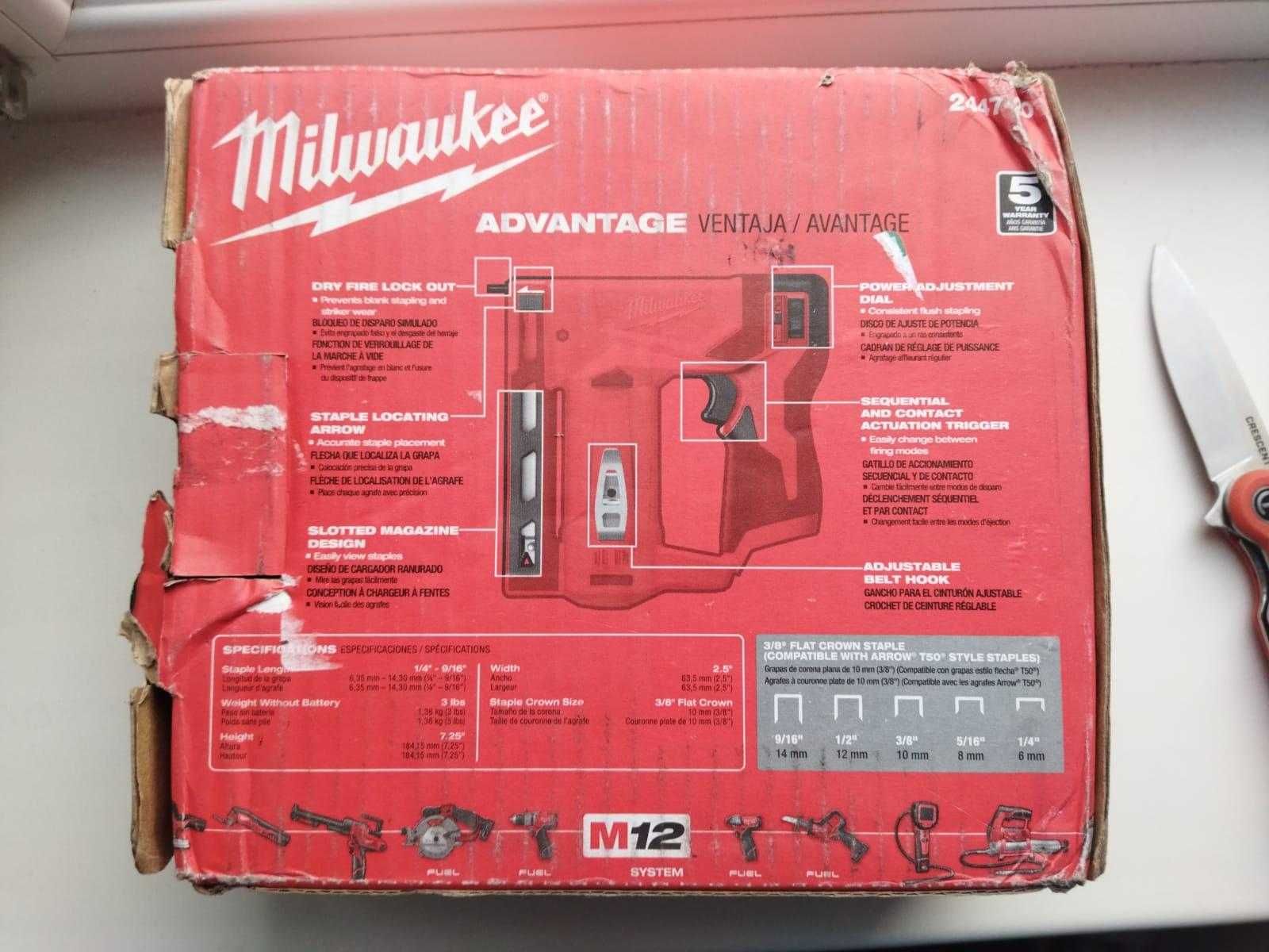Аккумуляторный степлер Milwaukee M12 BST-0