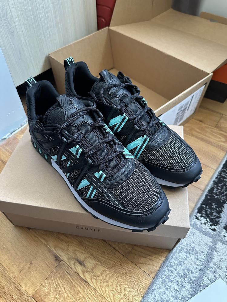 Спортни обувки Cruff 47