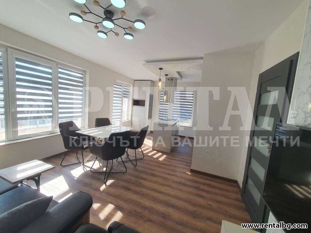 Продава се Двустаен апартамент в Пловдив, Южен - 80 кв.м за 1550 €/кв.м - Снимка #1