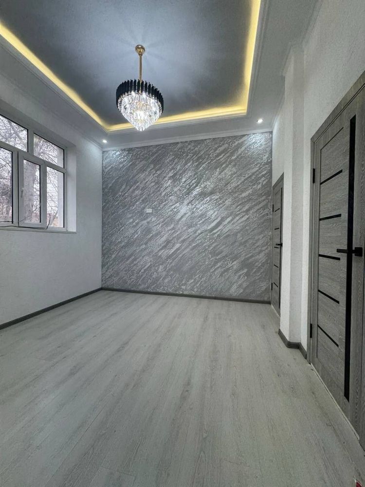 Продаётся 1 ком в АРАНЧЕ