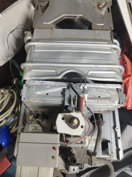 Incalzitor de apa pe butelie