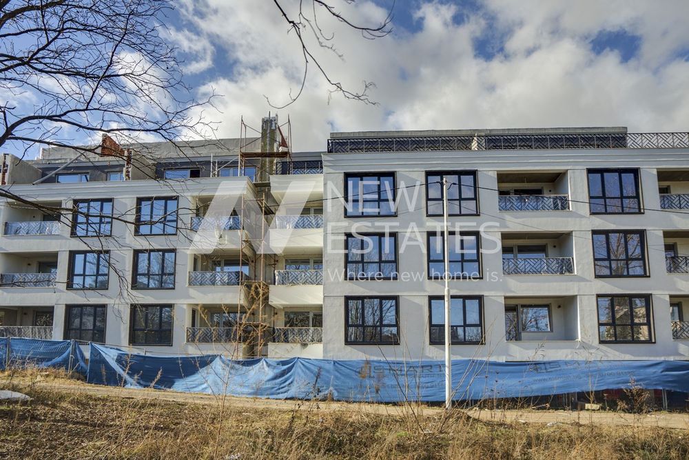 Продава се Двустаен апартамент в София, Кръстова вада - 76 кв.м за 1587 €/кв.м - Снимка #1