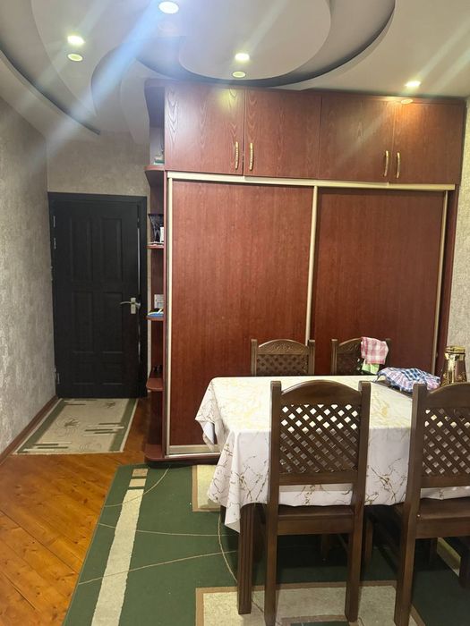 Продам квартиру 5/1/4 на Карасу-1