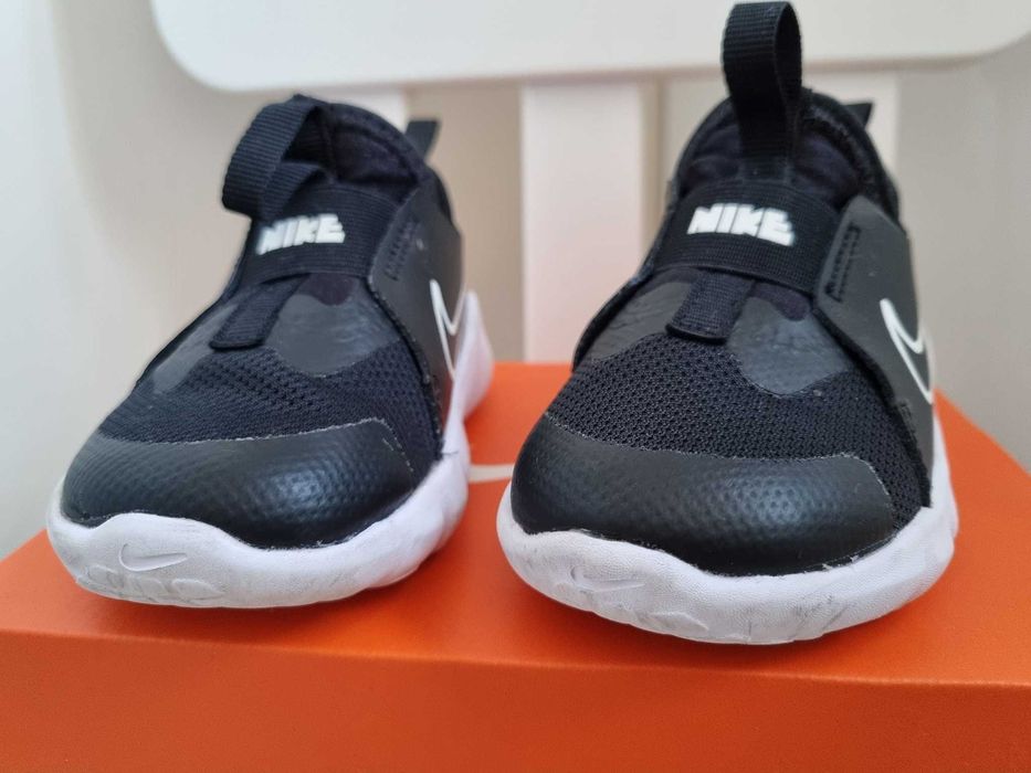 Маратонки Nike Flex Runner 2 размер 23.5 черни