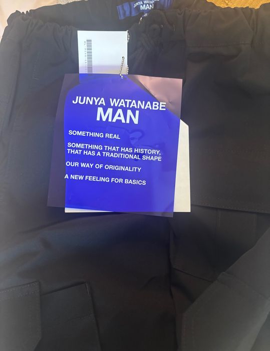 Pantaloni JUNYA Watanabe
MAN