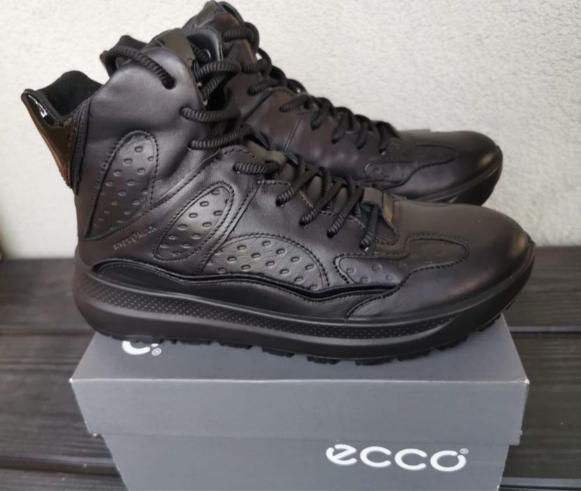 Ecco-ghete dama din piele naturala, impermeabile,de culoare neagra,