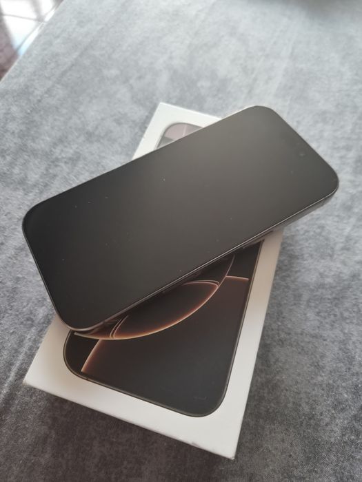 Iphone 16 pro 128GB - неразличим от нов
