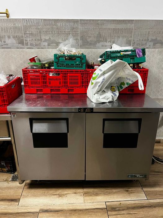 Хладилна работна маса с 2 крила - малка