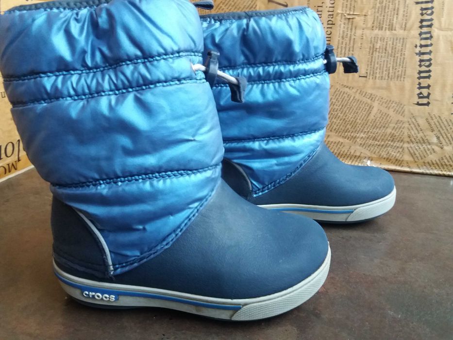 детски ботуши,зимни обувки,боти,апрески,Crocs номер25 за момче