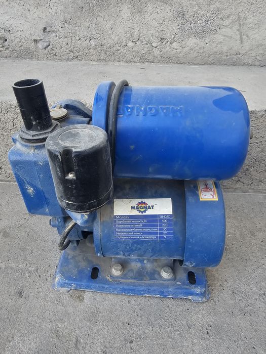 Вакуумный насос почти новые