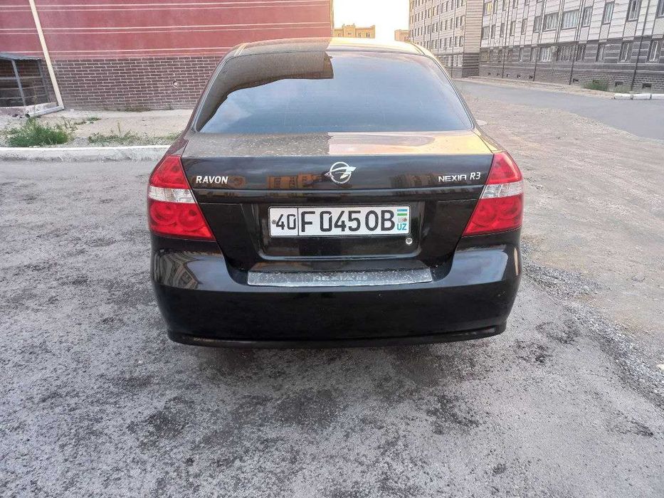 Nexia 3 Ravon sotiladi