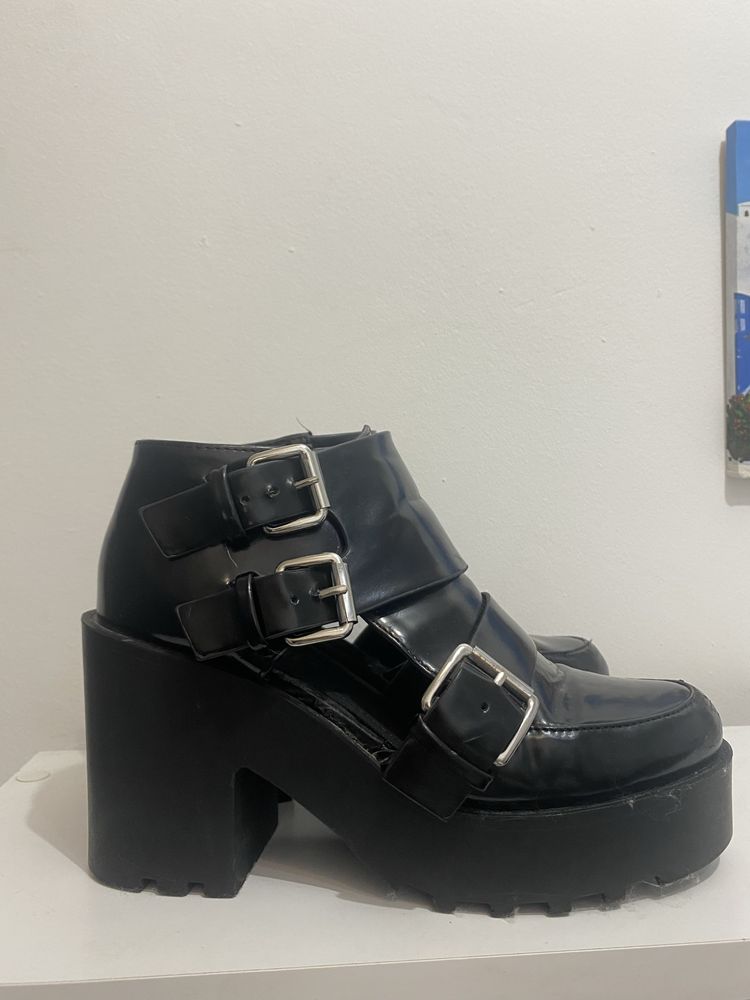 Vand ghete primavara 36,H&M