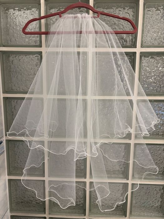 Se vand 3 buc - Voal de mireasa