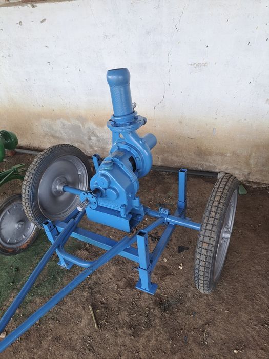Pompa pentru irigat și tambur