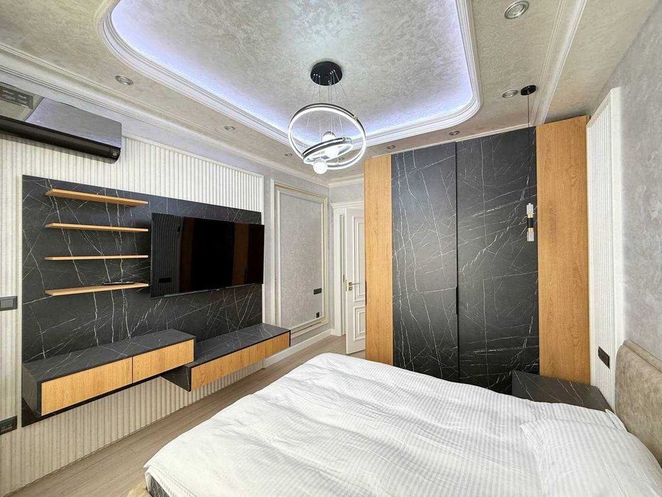 ЖК КАЗАХСТАН 1 мин от Метро Минор/Ц 5/ На небе     3/8/9