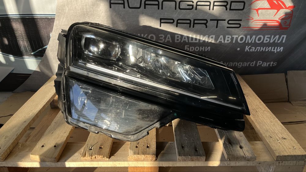 Фар Ляв и десен Skoda Karoq
