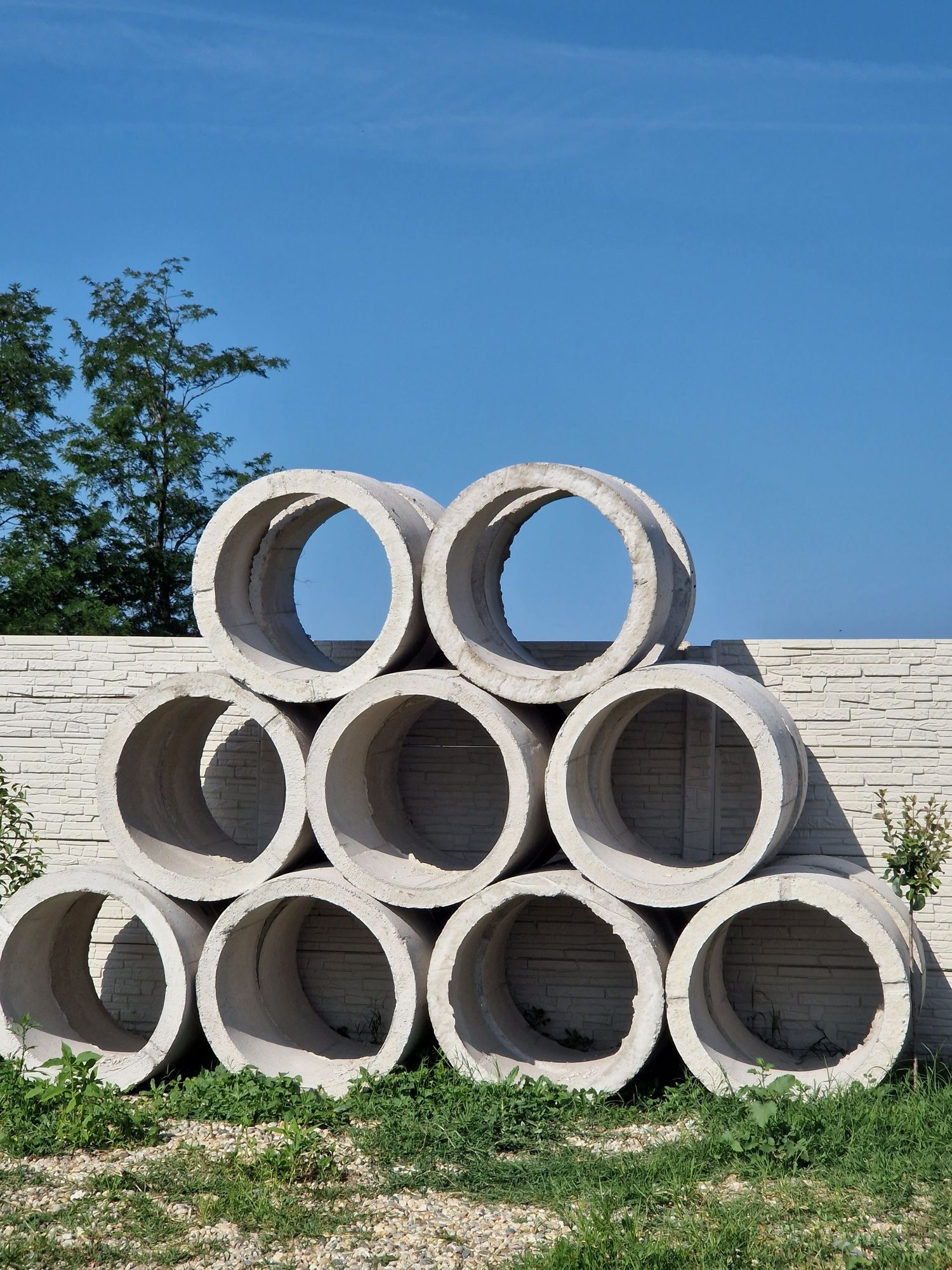 Tuburi din beton / oale de fântână/ bazine tuburi adâncire