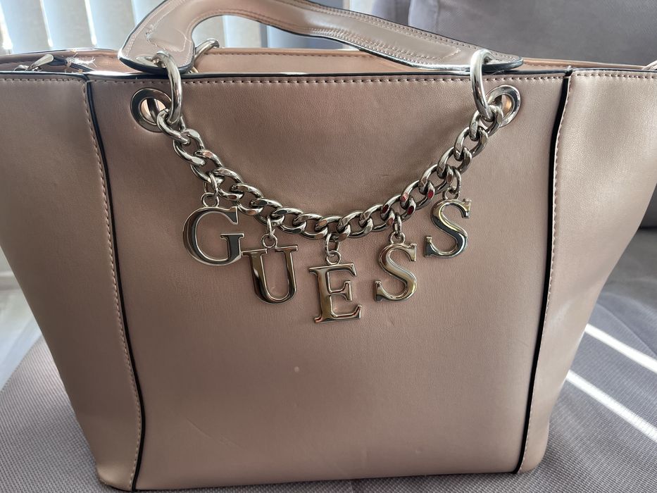 Чанта guess оригинална