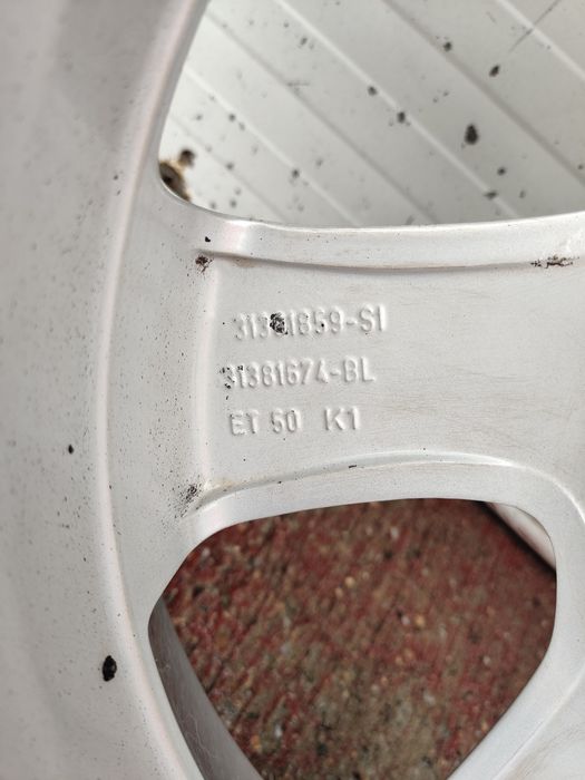 4 jante Volvo OEM  R17