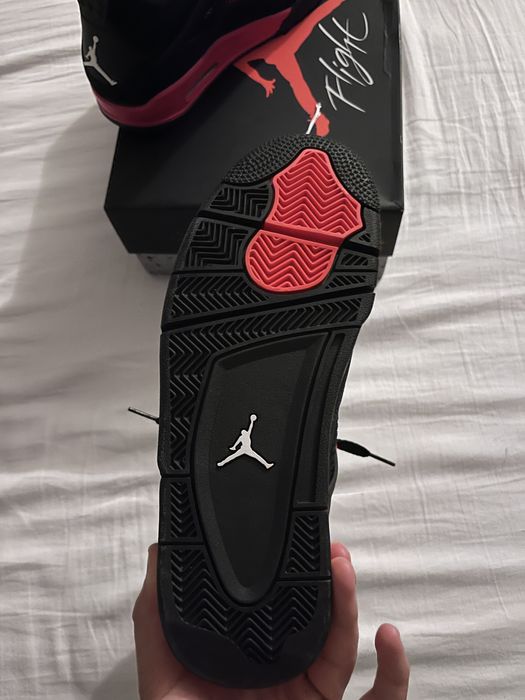Jordan 4 red thunder us8 eu41