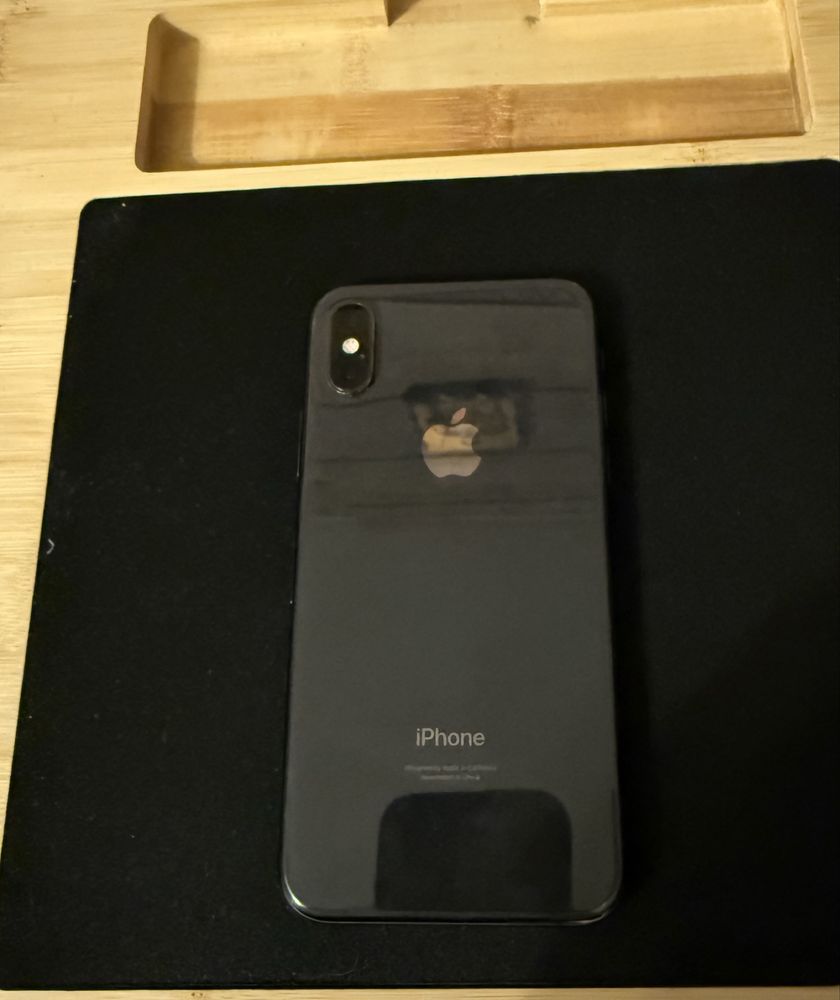 Iphone XS 64GB сменена батерия