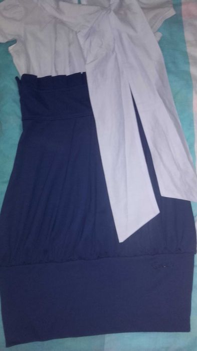 Рокля на LUCY  спортно елегантна