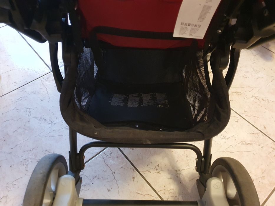 Vând cărucior Mothercare