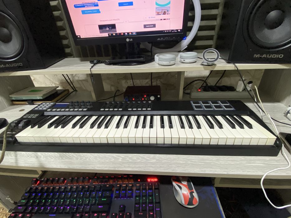 Tayyor studio sotiladi