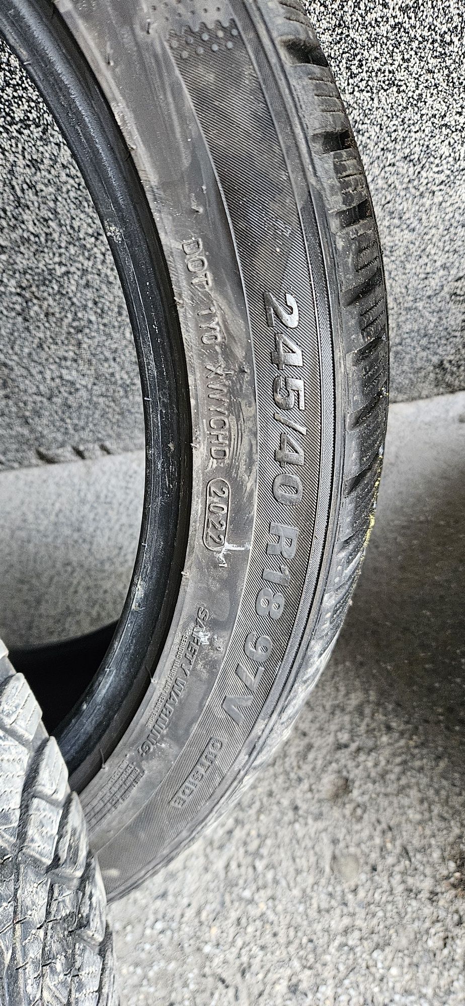 Зимни гуми KUMHO спорт пакет 245/40/18 и 265/35/18