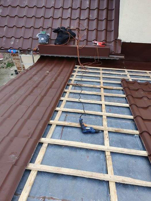 Reparatii Acoperisuri, Montaj Acoperisuri de Orice Tip - Hidroizolatii