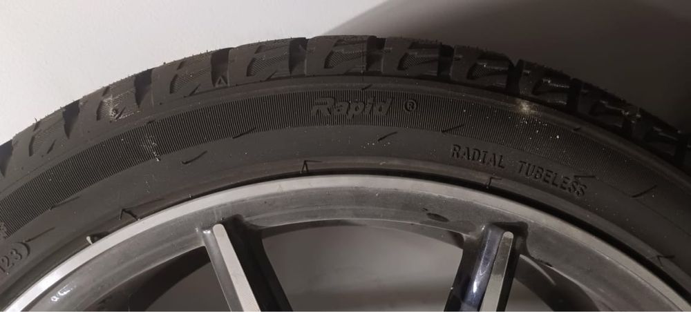 Шины и диски  245,40,18