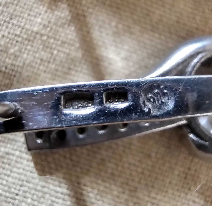 Сребърен комплект обеци и пърстен позлатени